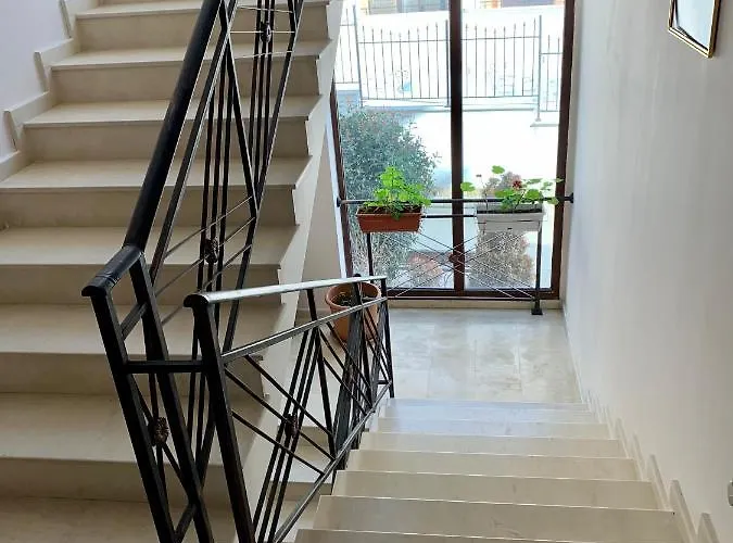 Calabria Apartamento *